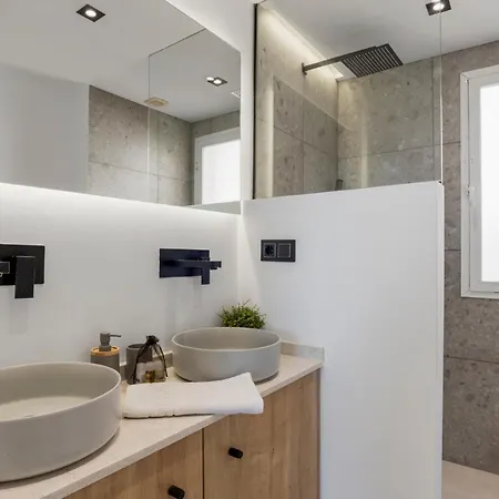 Appartamento Sunny Getaway With Pool In - Ref M54